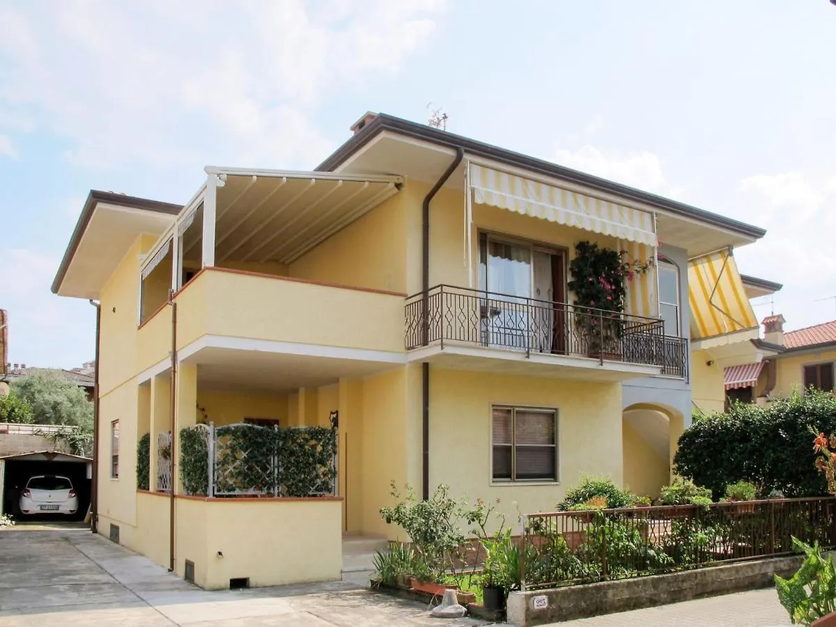 Locazione Turistica Antonia Apartment Querceta