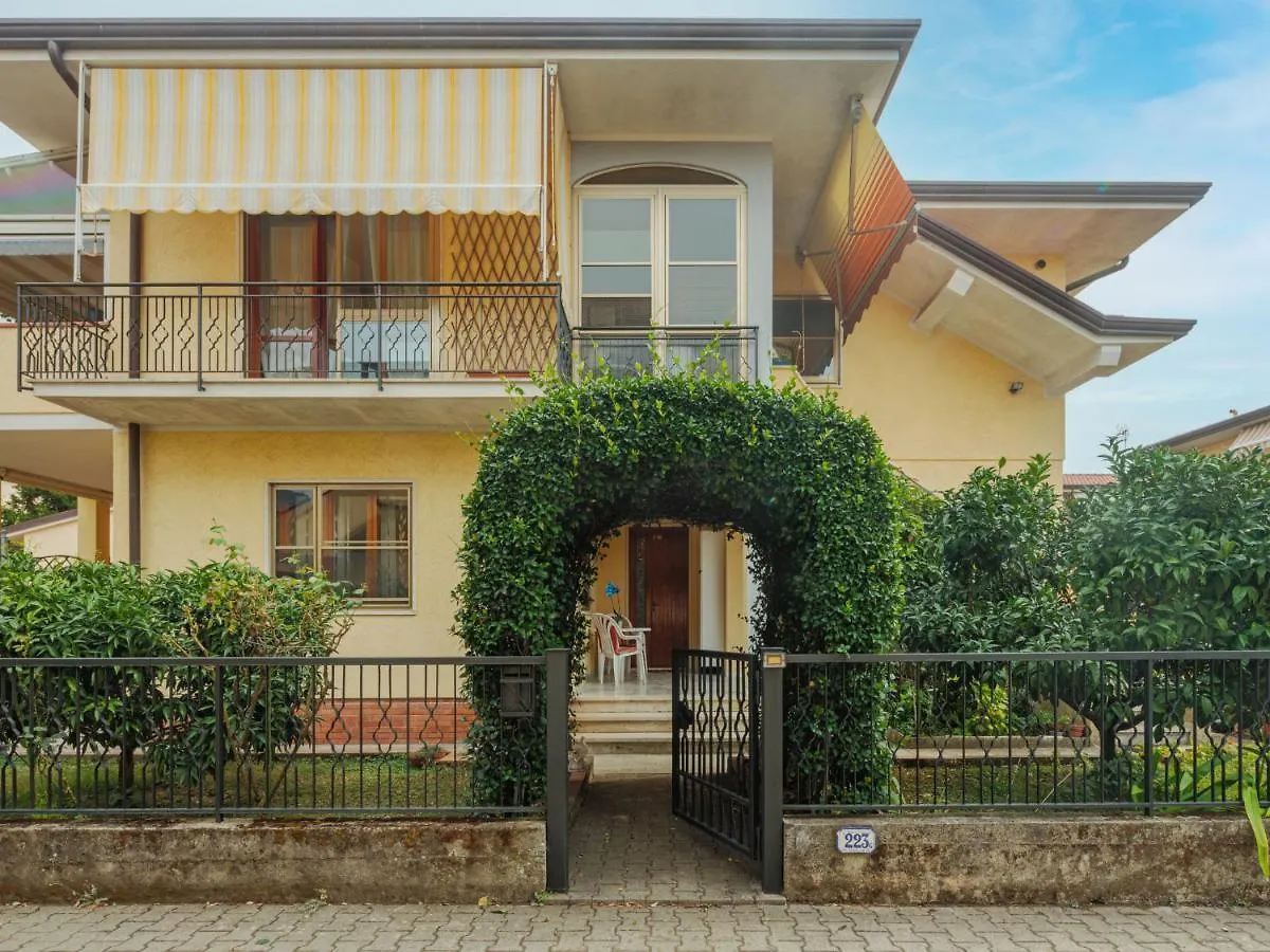 Locazione Turistica Antonia Apartment Querceta