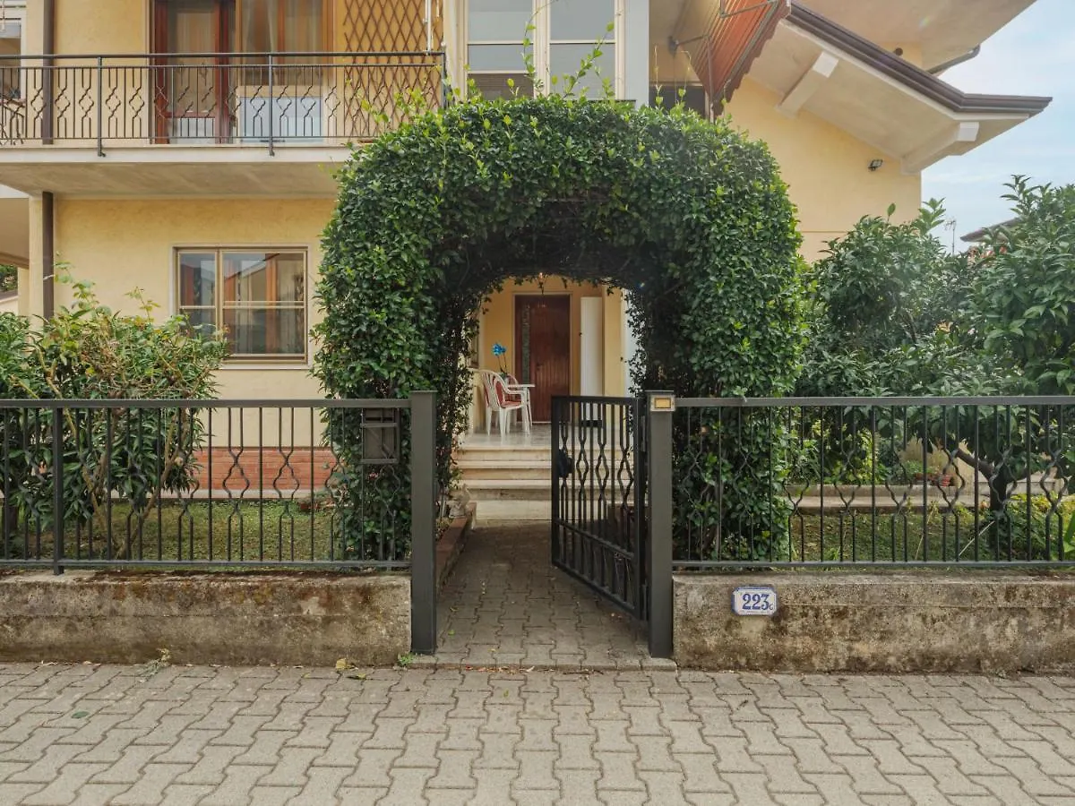 Locazione Turistica Antonia Apartment Querceta Italy