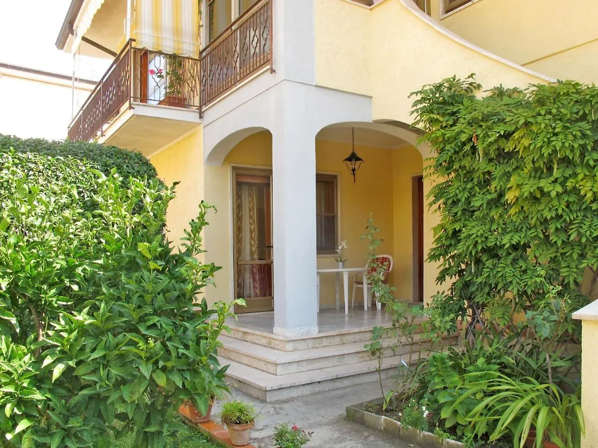 Locazione Turistica Antonia Apartment Querceta Italy