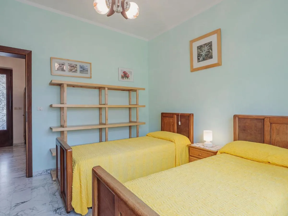 Locazione Turistica Antonia Apartment Querceta Italy