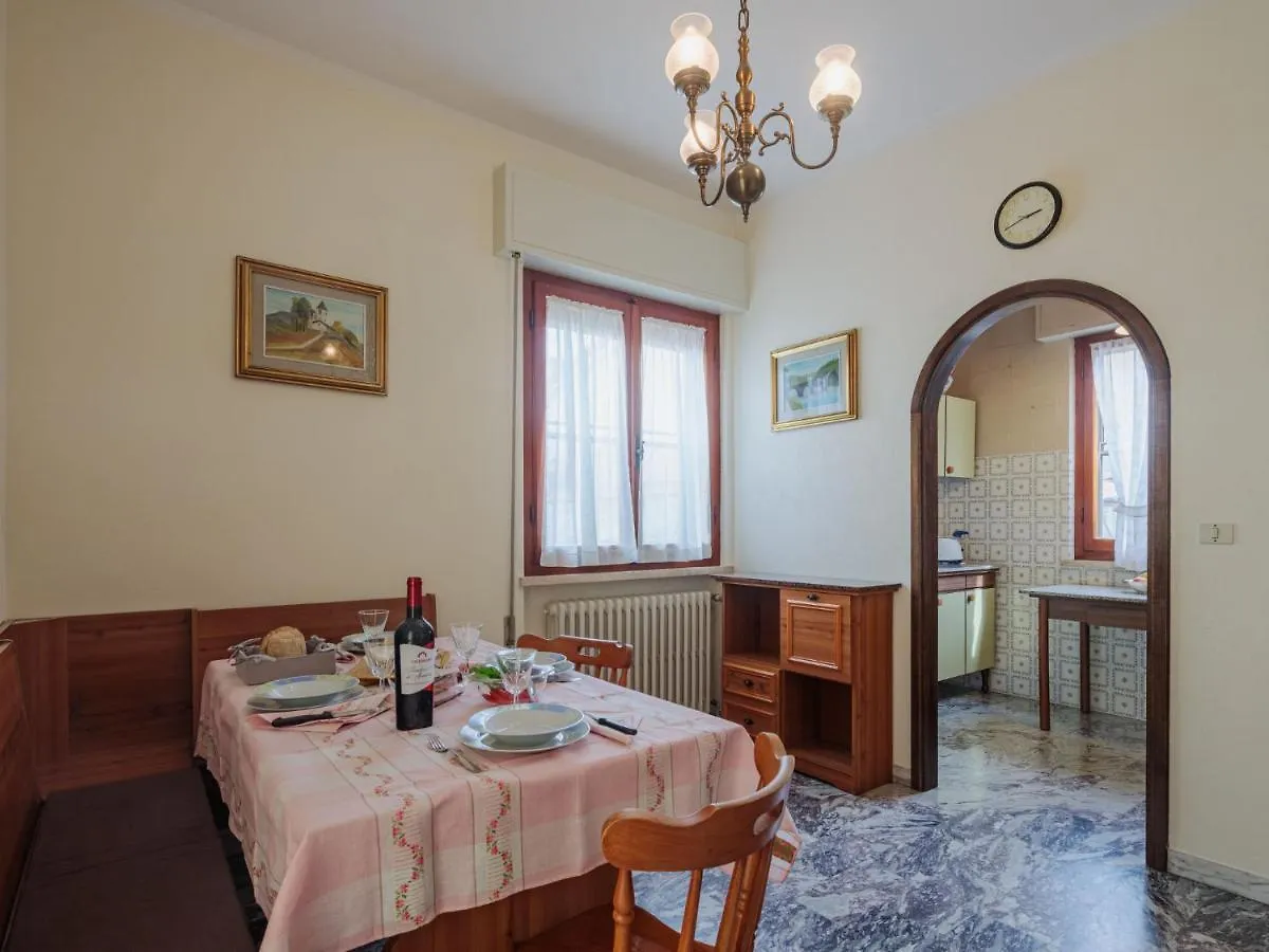 Locazione Turistica Antonia Apartment Querceta