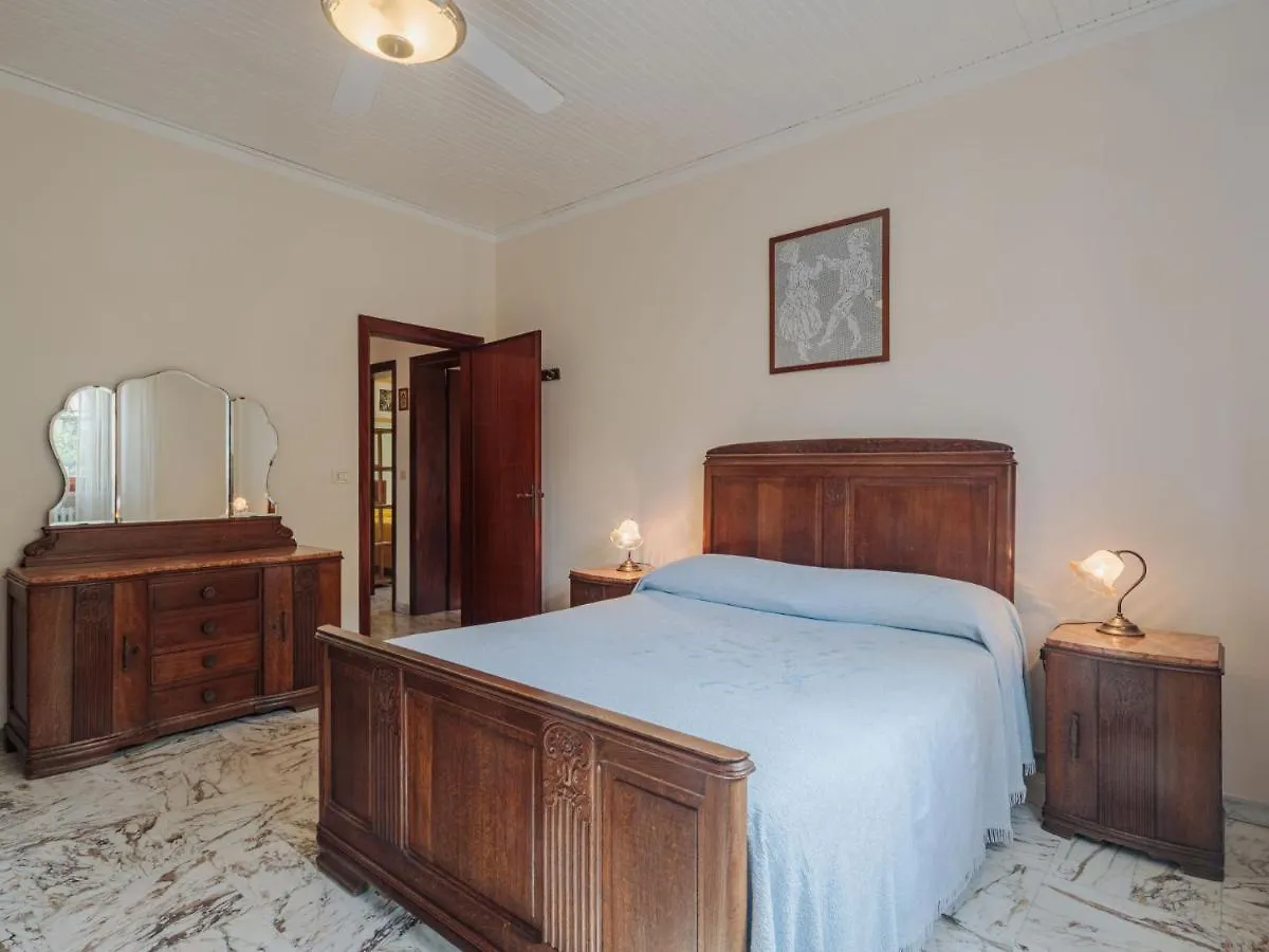Locazione Turistica Antonia Apartment Querceta Italy