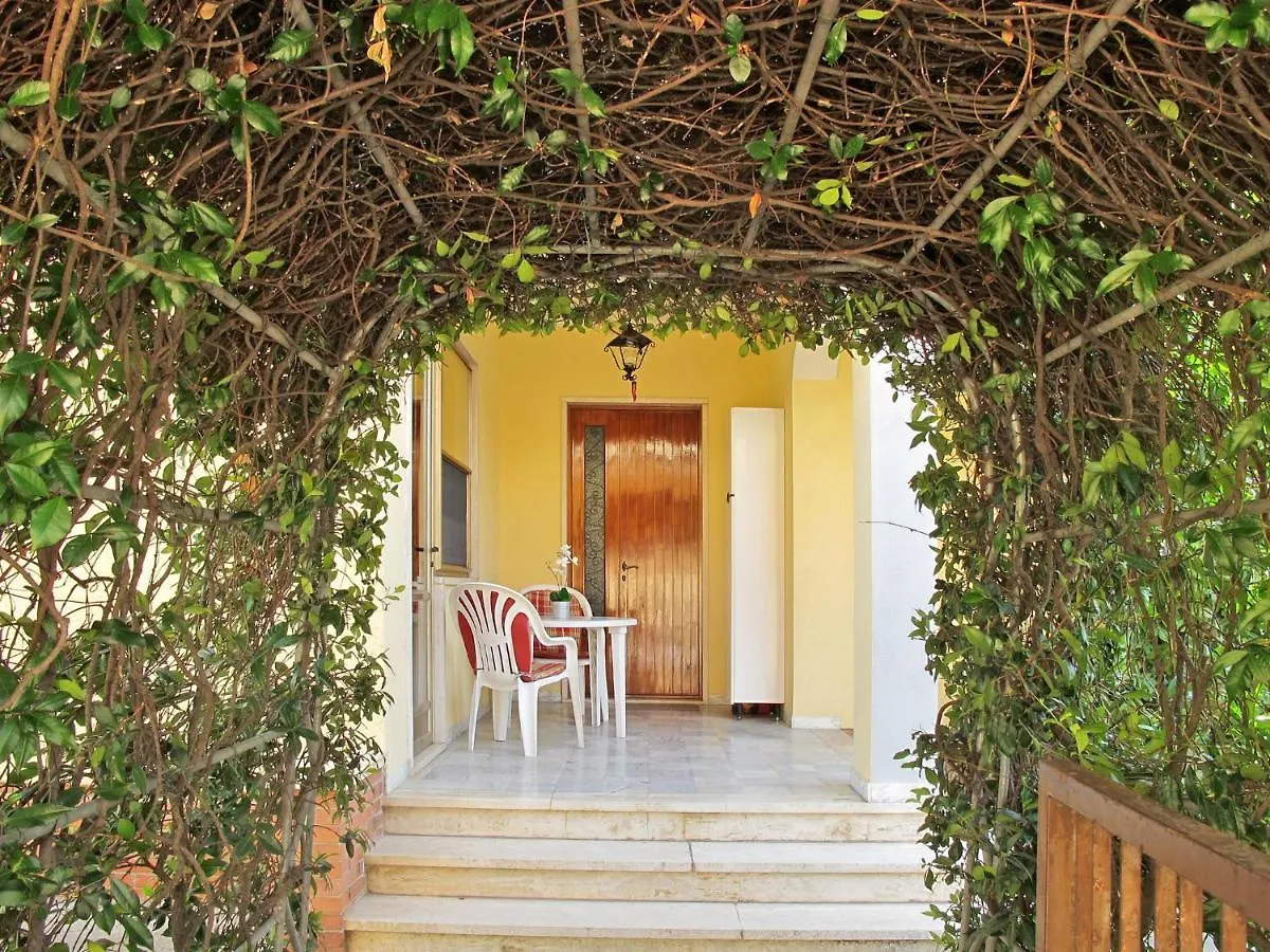 Locazione Turistica Antonia Apartment Querceta