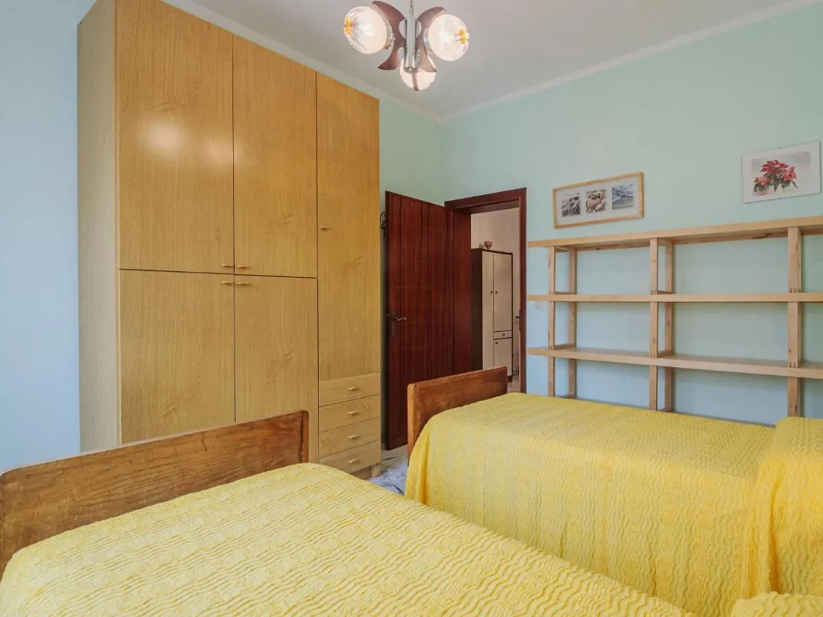 Locazione Turistica Antonia Apartment Querceta 0*,